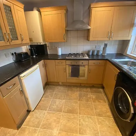 Spacious 2 Bedroom Flat London Exterior photo