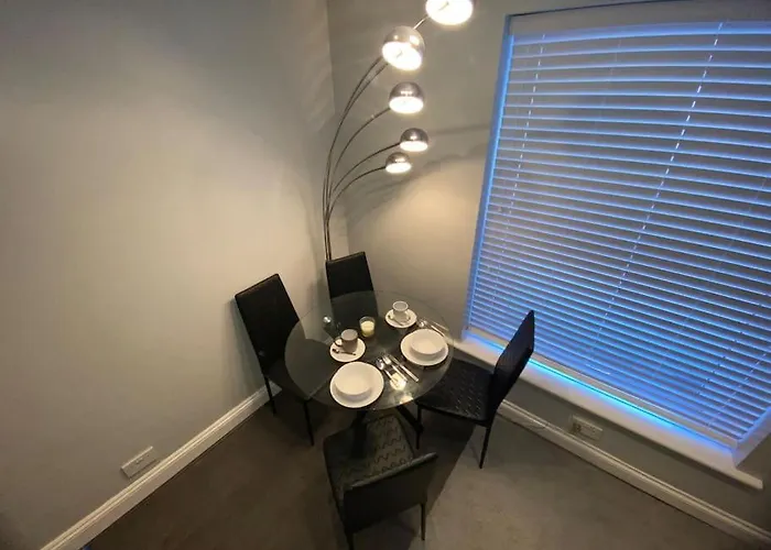 Spacious 2 Bedroom Flat London